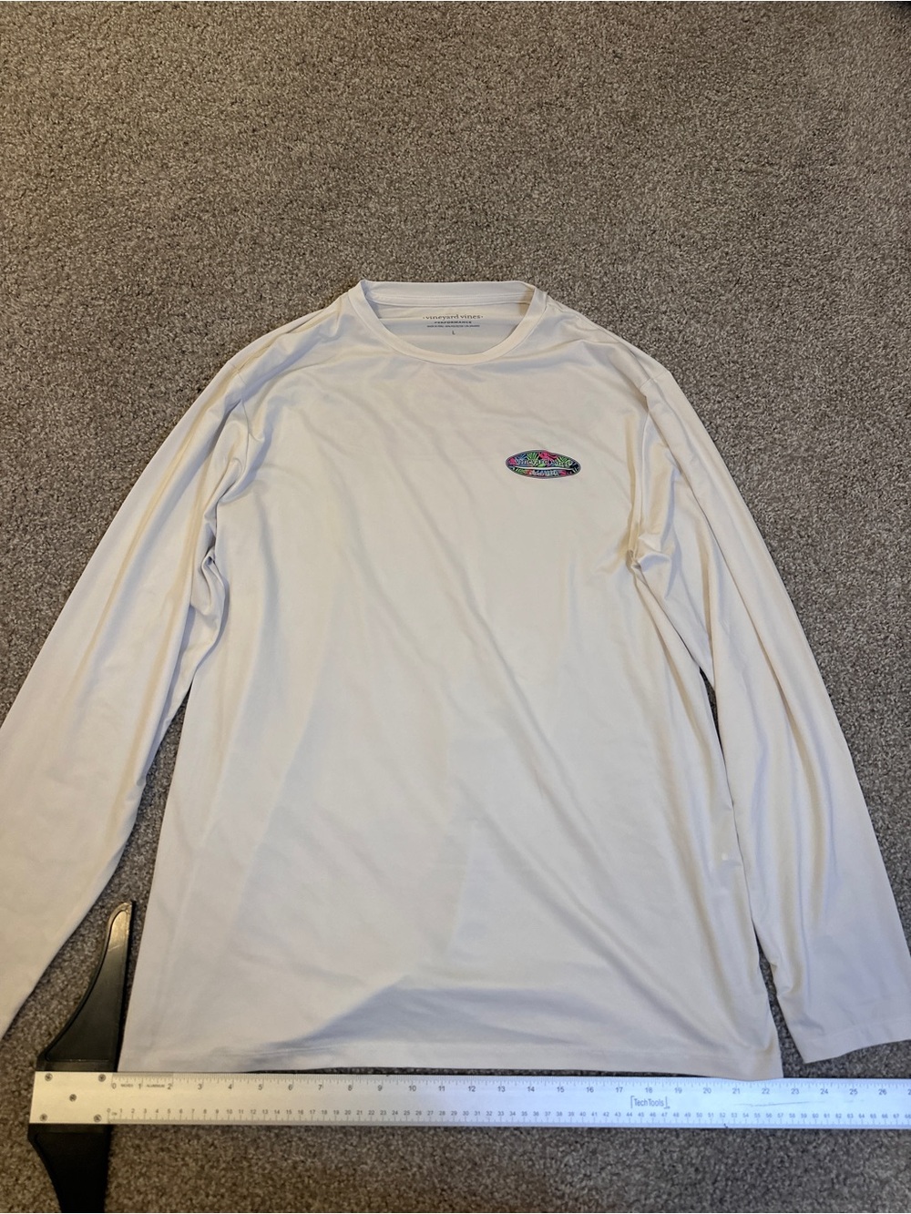 Vineyard Vines White Long-Sleeve Shirt with Multicolor Chest Logo